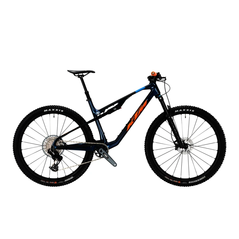 KTM Scarp MT Master 2026 – אופני הרים מקצועיים (SRAM X0 1×12, Transparent Blue on Carbon)