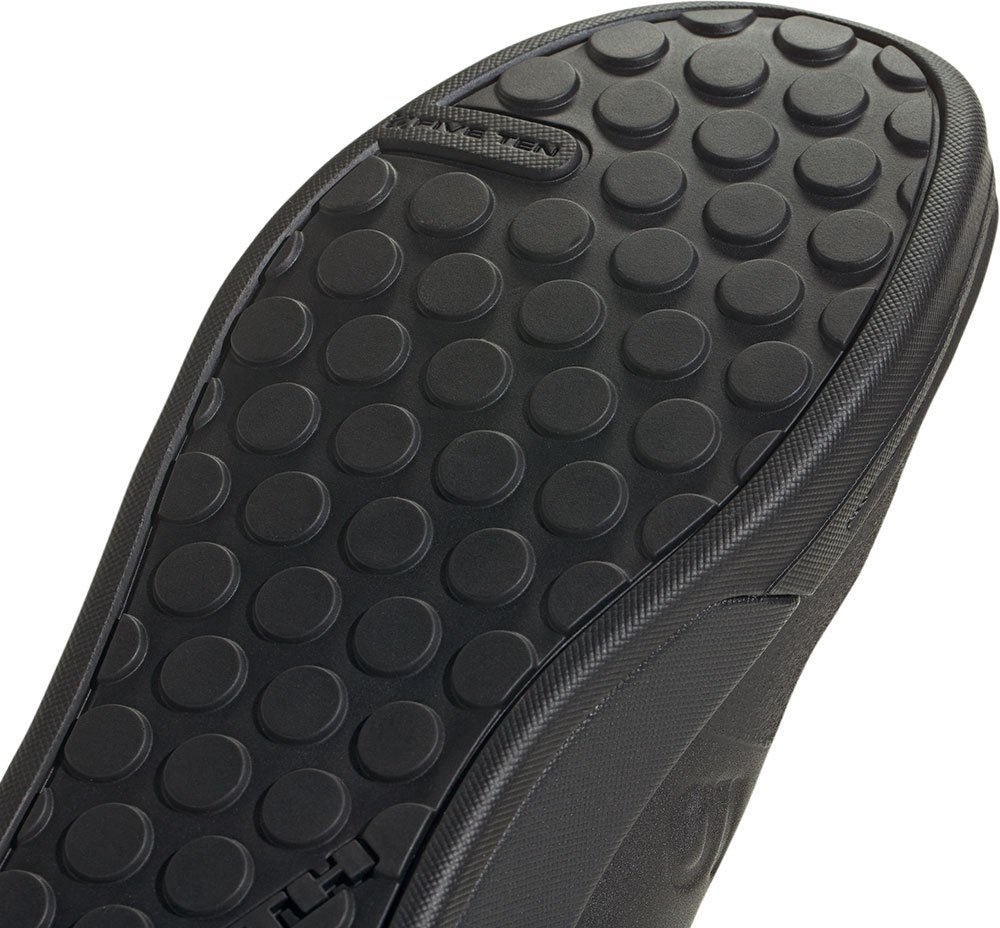 Five Ten Freerider Pro BOA – נעלי רכיבה לפדלים שטוחים, שחור/אדום