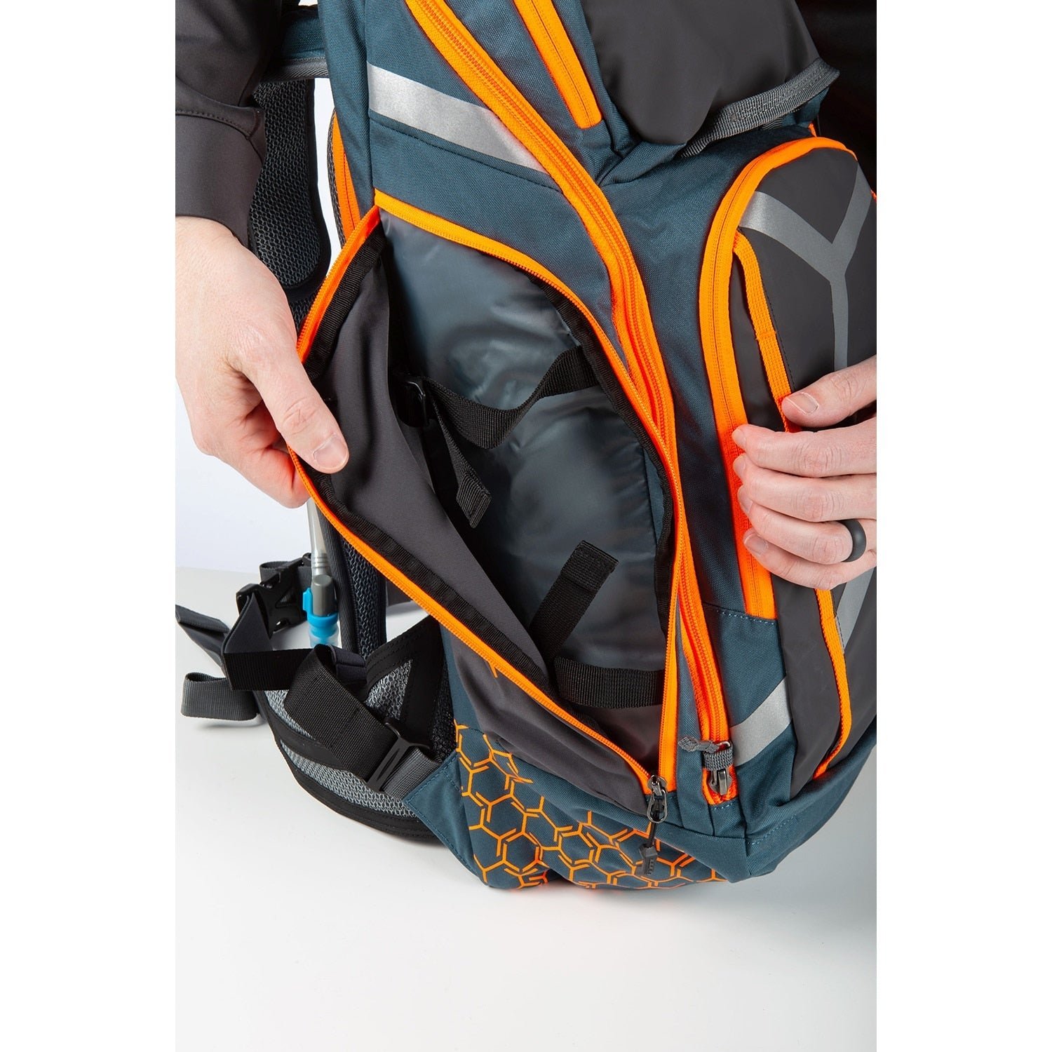KLIM Arsenal 30 – תרמיל גדול לרכיבת שטח ואדוונצ'ר באופנוע