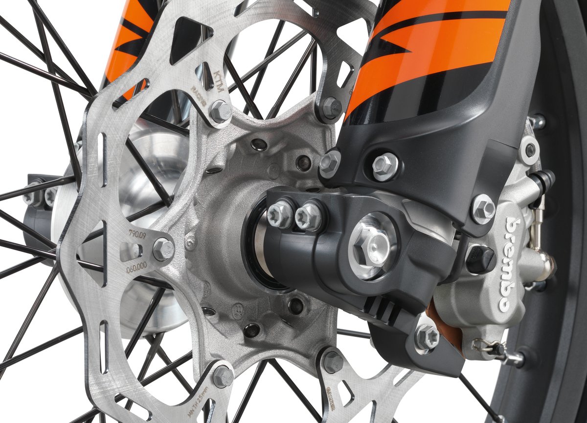 KTM Fork Shoe Protection Kit – מגנים לתחתית רגלי המזלג באופנוע שטח